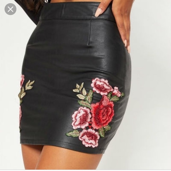 H&M Dresses & Skirts - Leather skirt